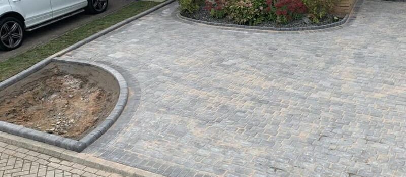 6-Modern-Driveway-Paving-Ideas-for-Your-Home